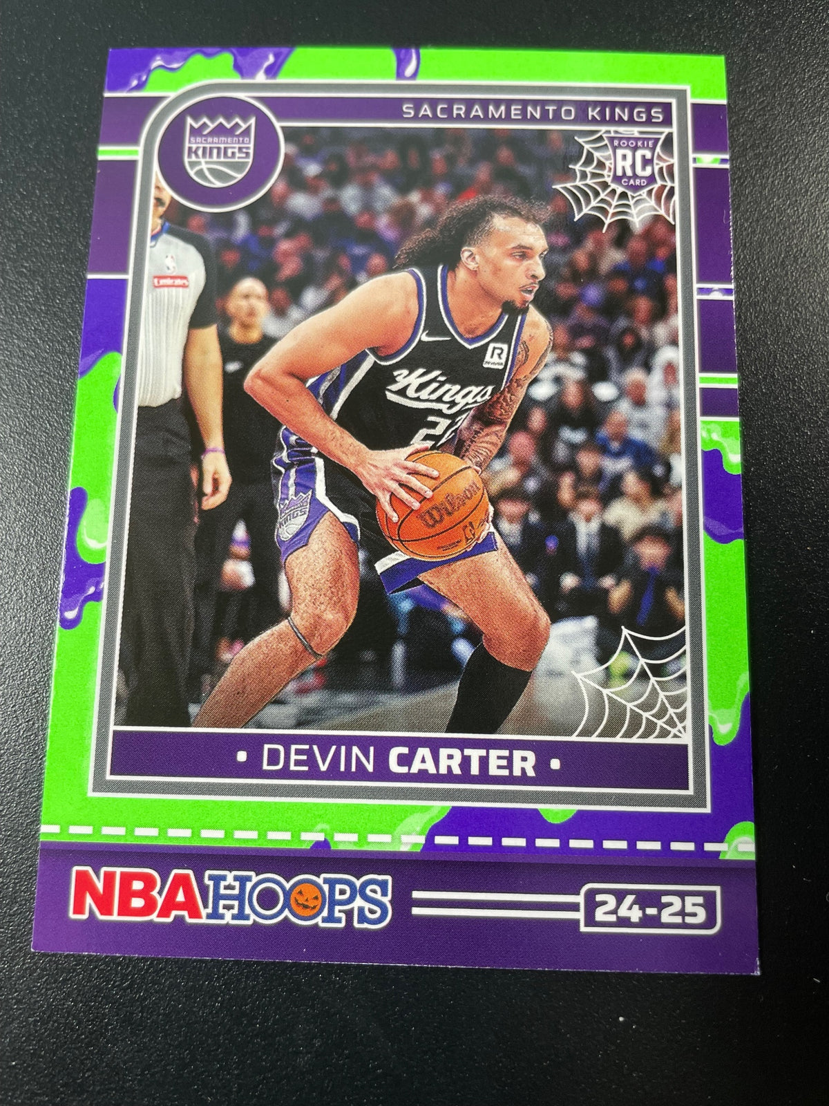 2024-25 Hoops Haunted Hoops #239 Devin Carter
