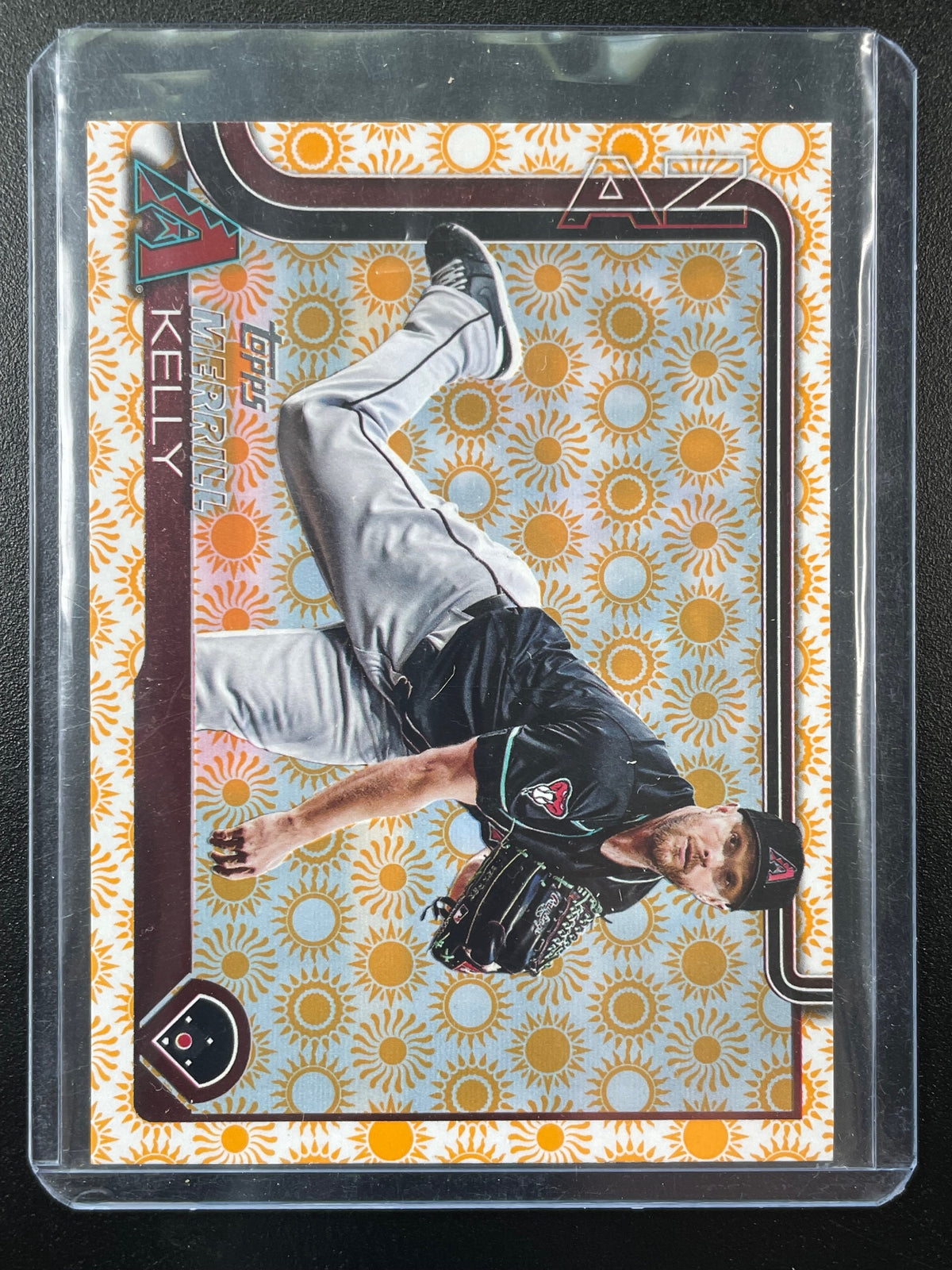 2025 Topps #382 Merrill Kelly Holiday