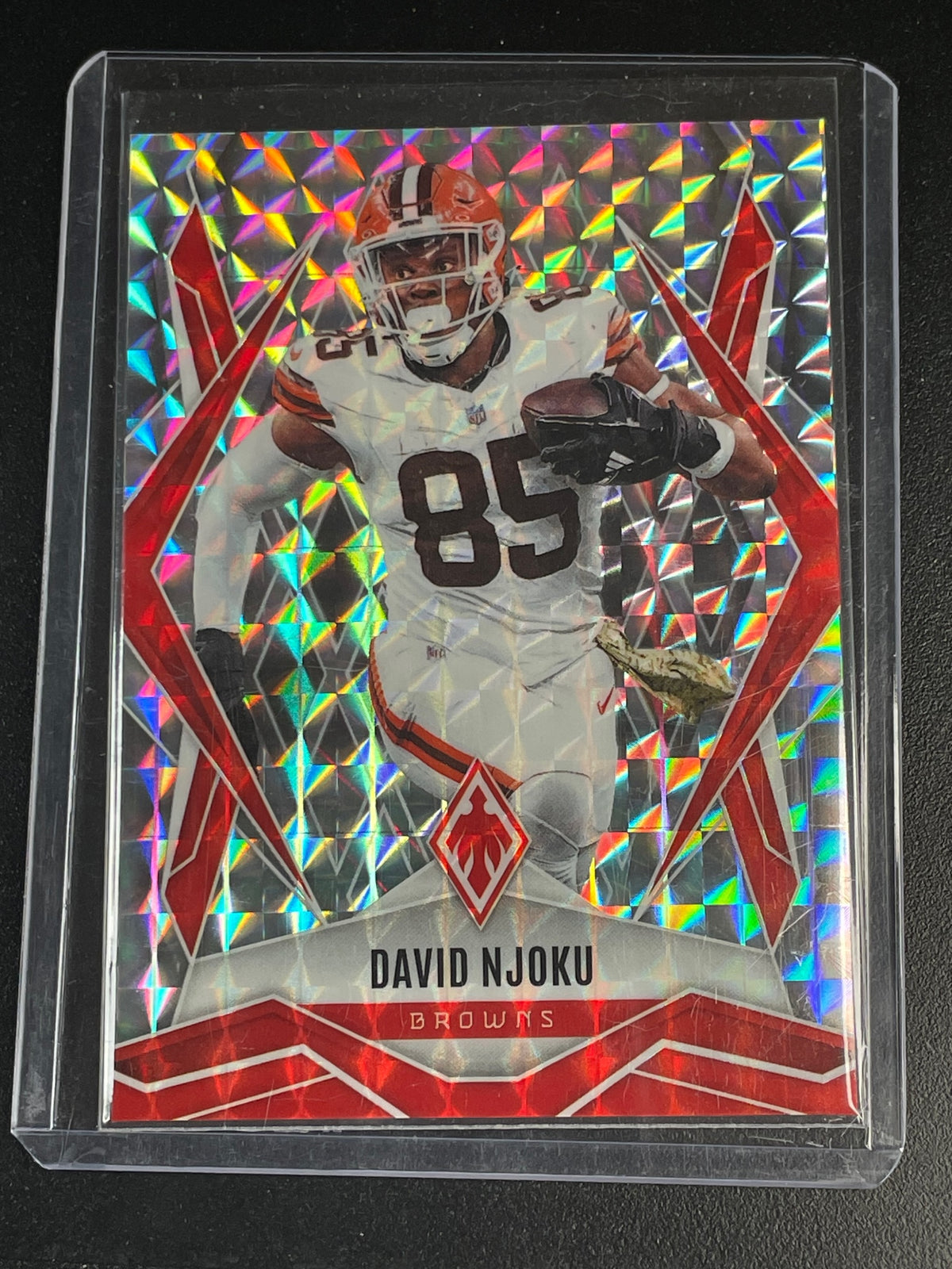 2025 Panini Phoenix #110 David Njoku Silver Hyper Prizm